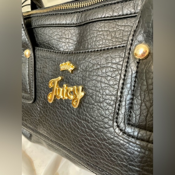 **Sold** Y2K Juicy Couture Black Leather Purse with Hot Pink Lining - Picture 3 of 15